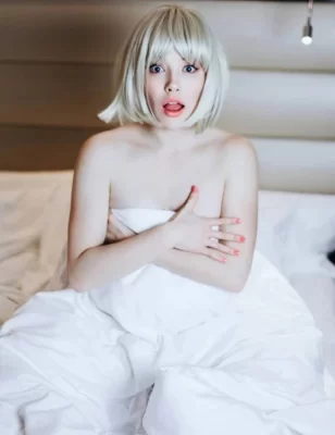 Голая Зоя Бербер: откровенные фото 18+